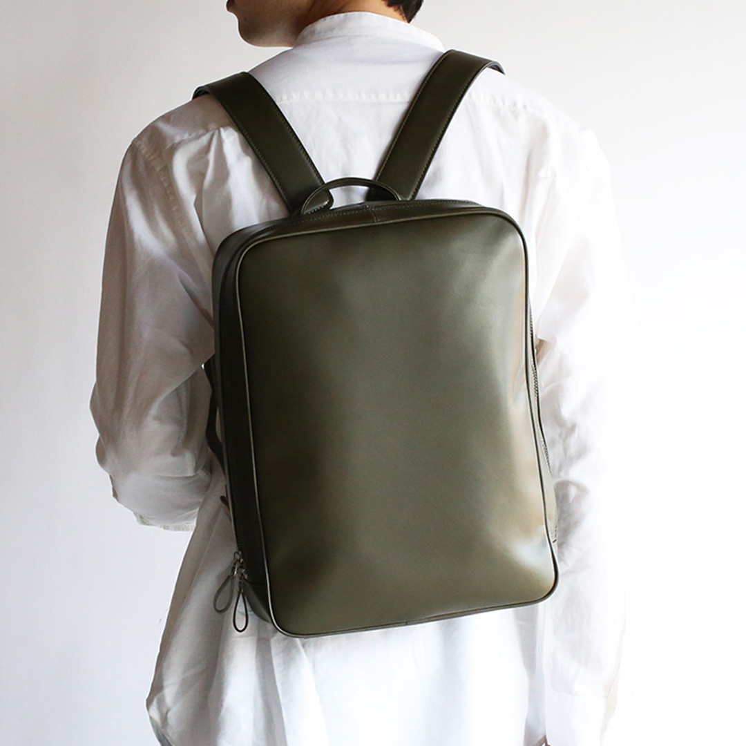 Regolith（レゴリス）レザーバックパック