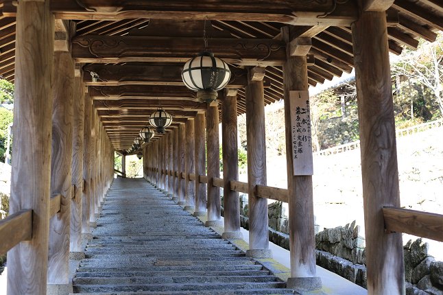 登廊